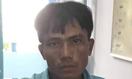 Gã hàng xóm chui vào mùng đòi cưỡng hiếp cô bé 14 tuổi