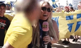 Thêm một phóng viên bị cưỡng hôn khi dẫn live World Cup gây phẫn nộ