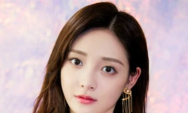 Bay cùng chuyến có người nhiễm virus corona, ca sĩ Trung Quốc tự cách ly 