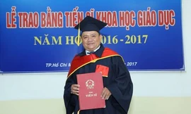 Tiến sĩ quần vợt Lý Đại Nghĩa