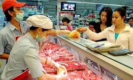 Tạm ứng hơn 300 tỷ đồng phục vụ bình ổn giá