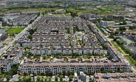 Bất động sản cho nhà giàu vắng bóng giao dịch, đất nền đua nhau bán 'cắt lỗ'