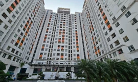 Chung cư Athena Complex Xuân Phương băng rôn đỏ rực đòi 'sổ hồng'