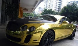 Đại gia Trung Quốc chơi sang với Bentley mạ vàng