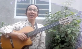 Ca sĩ, nhạc sĩ khiếm thị Hà Chương truyền cảm hứng đọc sách đến các bạn trẻ