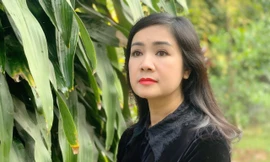 NSND Hoàng Dũng qua hồi ức của NSND Thu Hà – Bà Bạch Cúc trong “Hướng dương ngược nắng”