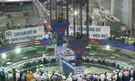 Mừng tổ máy số 1 Nhà máy Thủy điện Sơn La chính thức hòa lưới điện quốc gia