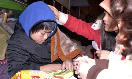 Đêm trắng Hà thành với người vô gia cư