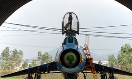 Trực canh trời Hà Nội