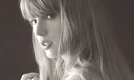 Taylor Swift phá loạt kỷ lục, "chốt sổ" 2,61 triệu bản album mới trong tuần đầu