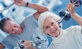 Vận động theo tuổi tác