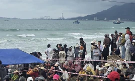 Tìm thấy thi thể hai nam sinh mất tích khi tắm biển ở Khánh Hòa