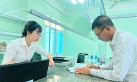 Khánh Hòa bước vào 'cuộc đua số': 30 ngày không in giấy, tuần làm việc không văn bản giấy