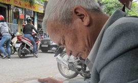 Gia đình nạn nhân bị bác sĩ vứt xác mỏi mòn ngóng tin