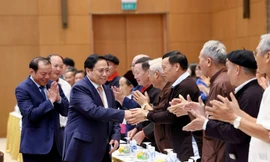 Thủ tướng gặp mặt những người 'giữ lửa và truyền lửa' văn hóa dân tộc