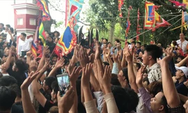 Thủ tướng yêu cầu không để xảy ra các hoạt động mê tín dị đoan, phản văn hóa tại cơ sở tín ngưỡng