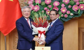 Thủ tướng giao nhiệm vụ cho 3 tân Phó Thủ tướng và 2 tân Bộ trưởng