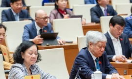 Cấm tổ chức tín dụng gắn bán sản phẩm bảo hiểm với cung ứng dịch vụ ngân hàng