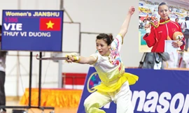 Vỡ òa hạnh phúc với Thúy Vi