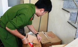 Phát hiện cơ sở sản xuất bột ngọt giả quy mô lớn