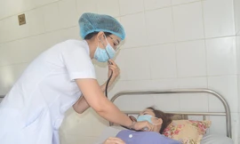 Cứu sống sản phụ thai ngoài tử cung, máu ngập trong khoang phúc mạc