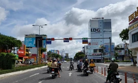 Cần Thơ nới giãn cách toàn thành phố theo Chỉ thị 15, Vĩnh Long giãn cách theo Chỉ thị 19