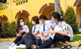 Vĩnh Long bỏ thi tuyển sinh lớp 10 THPT, tổ chức xét tuyển