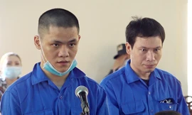 Vận chuyển gần 40kg ma túy qua biên giới, 2 nam thanh niên nhận án tử