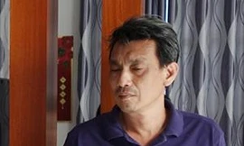 Liên quan vụ vận chuyển đường lậu, một cán bộ cục hải quan bị bắt