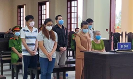 Buôn 'chất cấm', người vợ kéo cả gia đình vào vòng lao lý