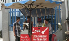 Nghề thấy núi tiền ngoảnh mặt làm ngơ