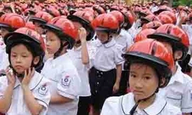 Lùi thời gian HS tưởng niệm nạn nhân tử vong vì tai nạn giao thông