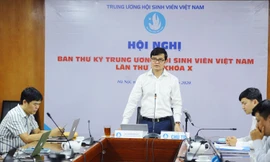 Anh Bùi Quang Huy, Bí thư T.Ư Đoàn, Chủ tịch T.Ư Hội SVVN chủ trì Hội nghị trực tuyến Ban thư ký Hội SVVN lần thứ 4, khóa X. Ảnh: Dương Triều
