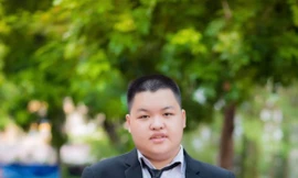 Nam sinh Lê Xuân Tùng, với các biệt danh “Tùng béo baby”, “chàng lực sĩ” của lớp 9A0, trường THCS Nguyễn Trường Tộ (quận Đống Đa) vừa xuất sắc đỗ cùng lúc vào 5 lớp chuyên thuộc 3 trường chuyên Hà Nội.