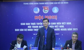 Anh Bùi Quang Huy, Ủy viên dự khuyết T.Ư Đảng, Bí thư thường trực T.Ư Đoàn, Chủ tịch Hội Sinh viên Việt Nam dự, chủ trì hội nghị. Ảnh: Lâm Đăng Hải
