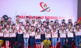 Các đại biểu thiếu nhi xuất sắc tham gia Đại hội Cháu ngoan Bác Hồ tỉnh Hà Nam năm 2020.