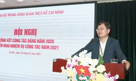 Anh Nguyễn Anh Tuấn, Bí thư thứ nhất T.Ư Đoàn, Chủ tịch Hội LHTN Việt Nam, Chủ nhiệm UBQG về Thanh niên Việt Nam; Bí thư Đảng ủy T.Ư Đoàn phát biểu tại Hội nghị.