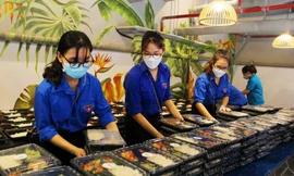 Bếp ăn thanh niên trên địa bàn Hà Nội nấu hơn 3.500 suất ăn mỗi ngày tiếp sức người nghèo trong dịp lễ 2/9
