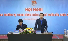 Bí thư thứ nhất T.Ư Đoàn, Chủ tịch T.Ư Hội LHTN Việt Nam Nguyễn Anh Tuấn phát biểu tại Hội nghị