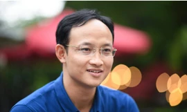 "Bác sĩ nghìn like" Trần Quốc Khánh sẽ trò chuyện trực tiếp với đoàn viên thanh niên Thủ đô hiểu đúng và hành động đúng về virus Corona vào 20h, tối 9/2.