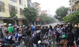 Xe máy phát nổ làm hai người chết