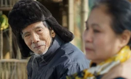 NSƯT Trần Hạnh trong phim Bão qua làng. Ảnh: TL