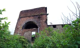 Cận cảnh hoang phế Hải Vân quan 