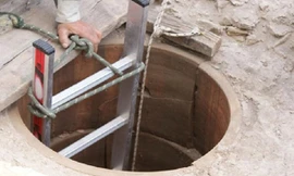 Miệng giếng được cho là nơi người Athen cổ đại gọi thần Apollo báo hiệu tương lai. Ảnh: Bộ Văn hóa Hy Lạp.