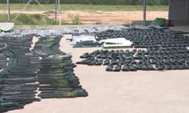 Gần 400 súng săn phủ kín sân đồn cảnh sát ở Bình Dương