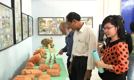 Hé mở 'hố thiêng' tháp Chăm Cấm Mít