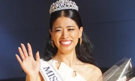 Tân Hoa hậu Hoàn vũ Nhật Bản bị chê già 