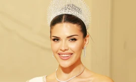 Nữ diễn viên đại diện Uzbekistan ở Hoa hậu Hoàn vũ