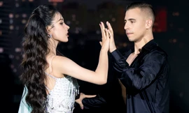 Á hậu Ngọc Hằng nhận ba điểm 10 ở Bước nhảy hoàn vũ