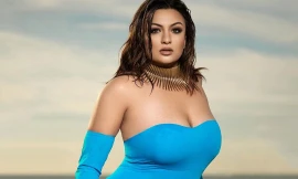 Người đẹp ngoại cỡ của Hoa hậu Hoàn vũ làm vedette 